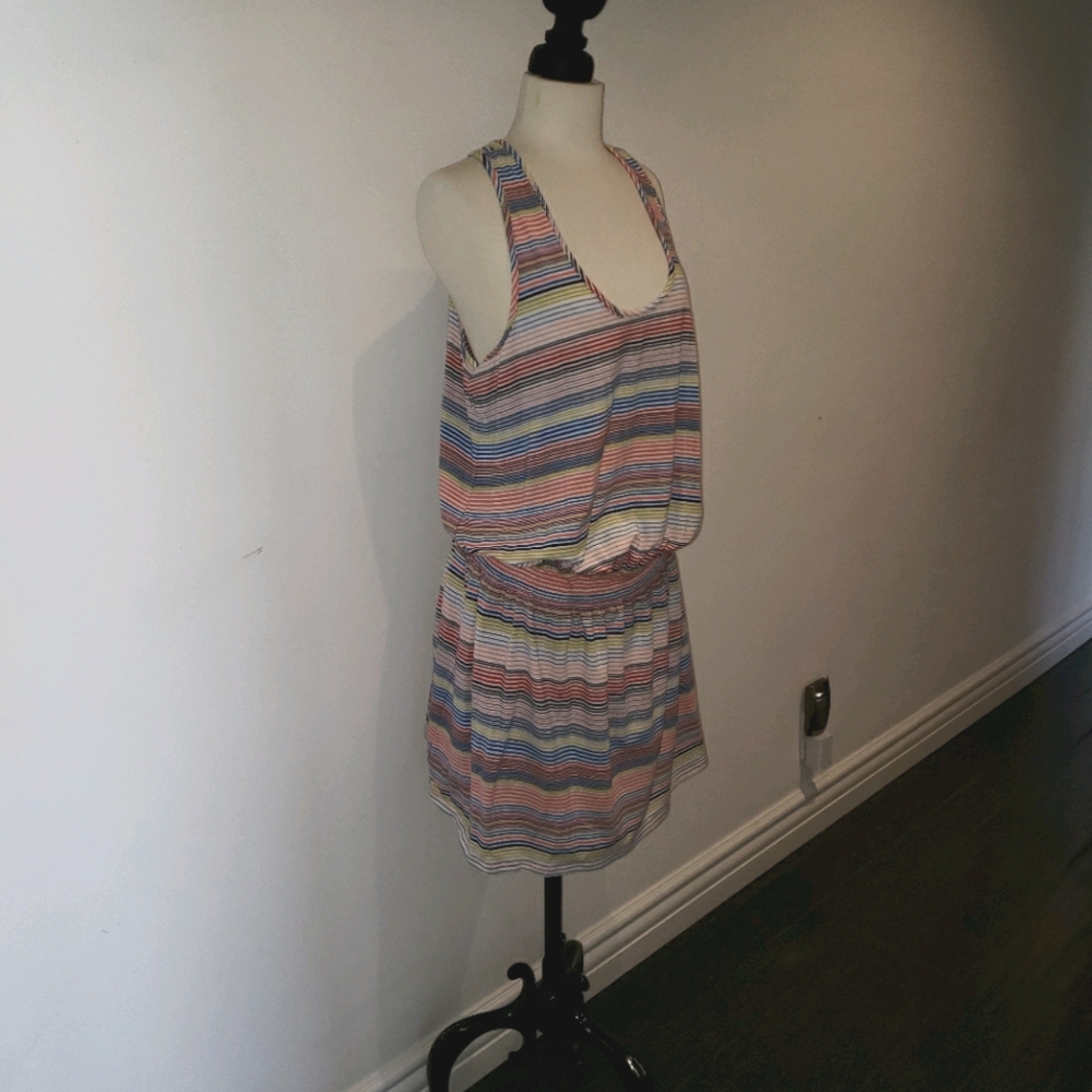 Dress - Picture 6 of 7